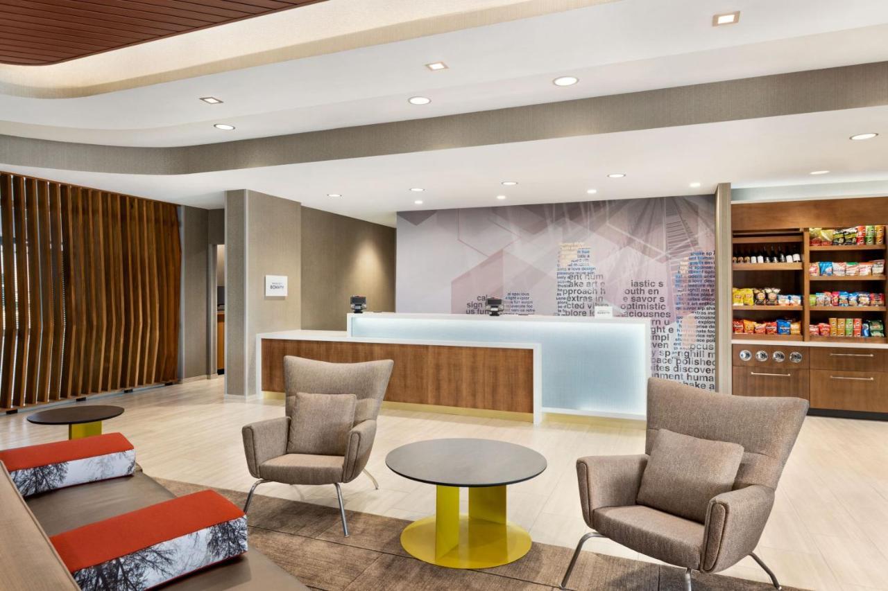 Hotel Springhill By Marriott
