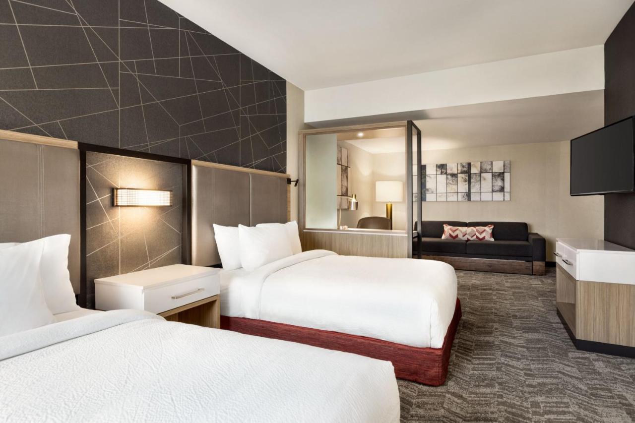 Springhill By Marriott Hotel 2*